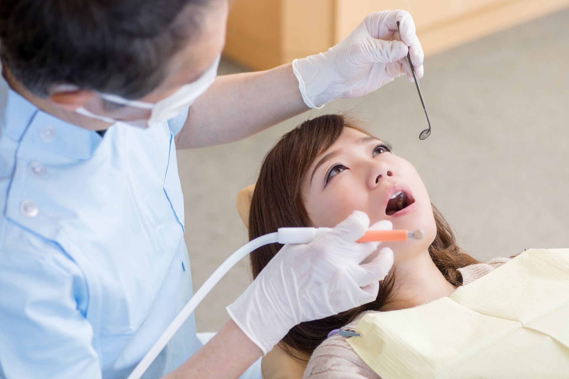 歯医者の施術イメージ