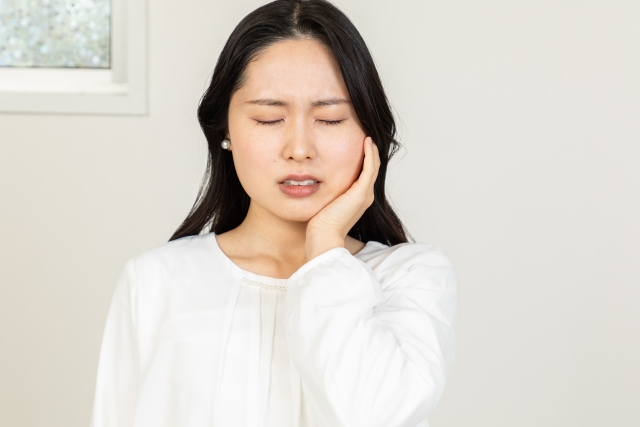 根管治療後の再発率は高い？むし歯再発の原因や予防方法も解説
